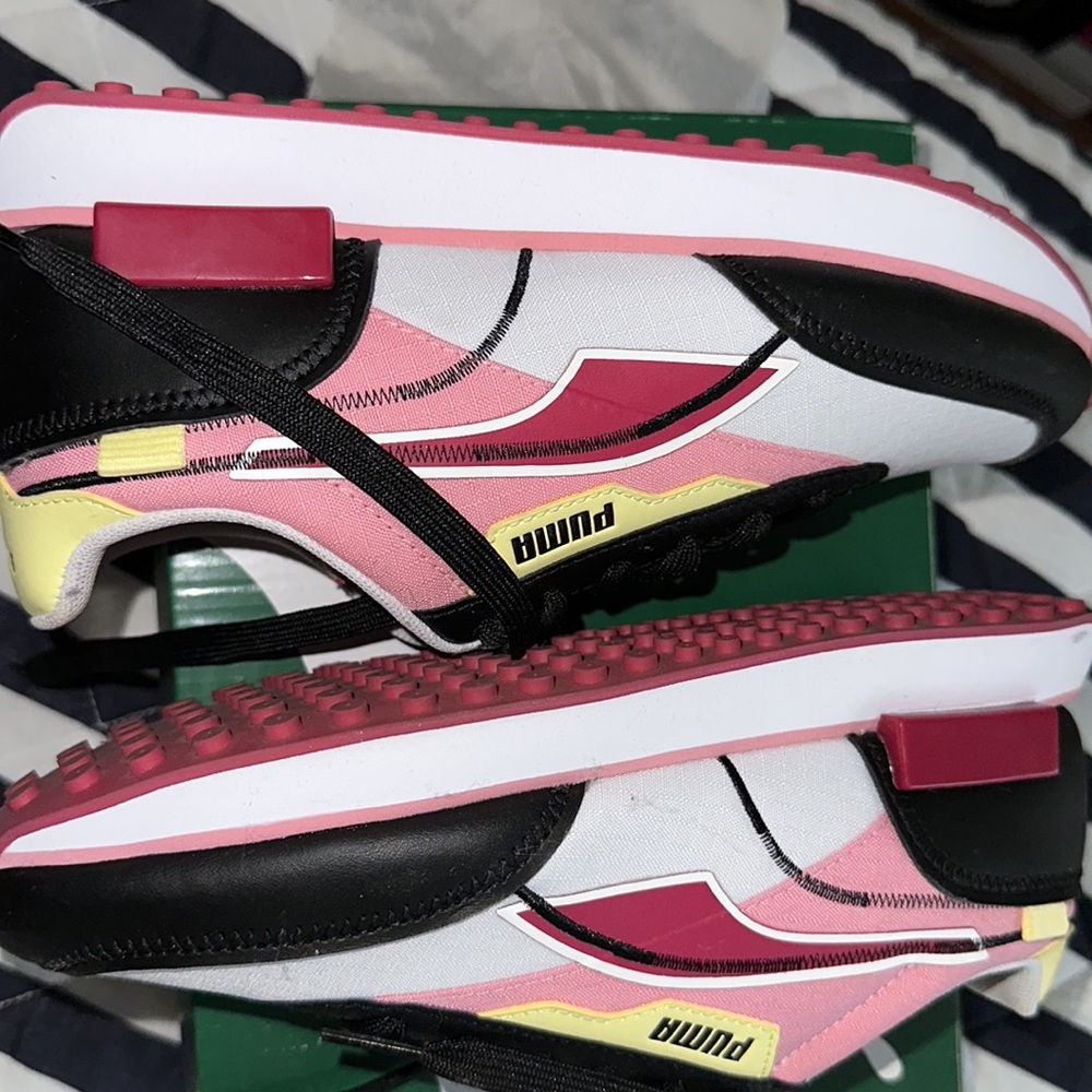 Puma Future Rider Jr Size 5.5y - Picture 4 of 4
